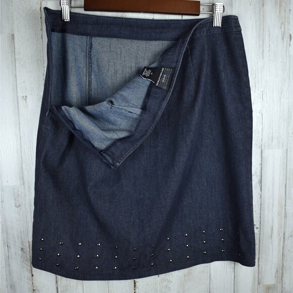 Y2K vintage dark wash studded stretch denim jean skirt size 12/33 large casual - Picture 5 of 5